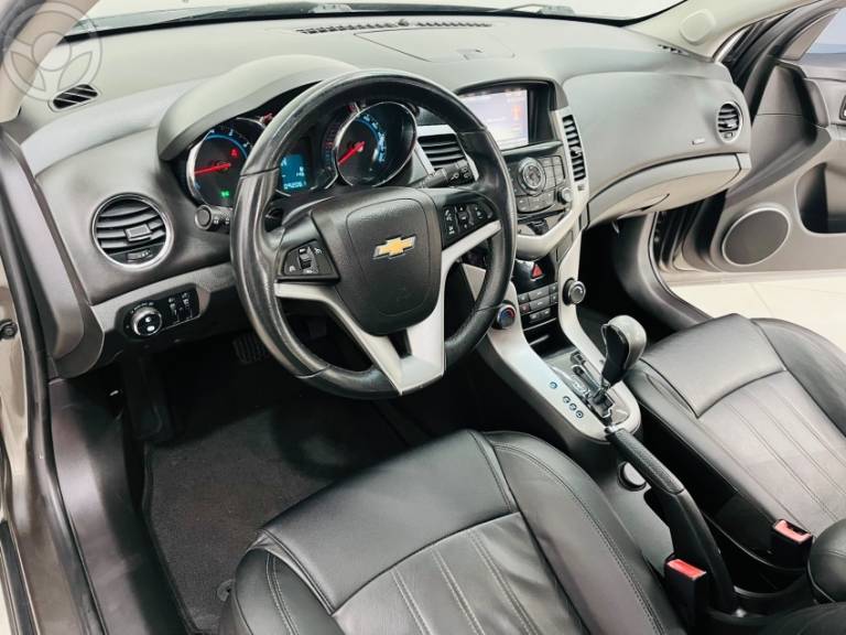 CHEVROLET - CRUZE 1.8 LTZ SPORT6 16V FLEX 4P AUTOMÁTICO - 2014/2014 - CINZA - R$ 72.900,00