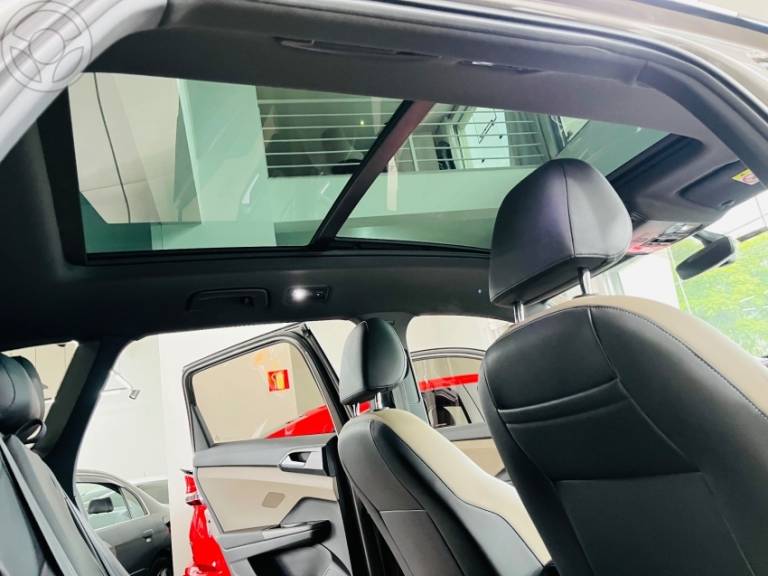 VOLKSWAGEN - TAOS 1.4 16V LAUNCHING TSI FLEX 4P AUTOMÁTICO - 2021/2022 - BEGE - R$ 153.000,00