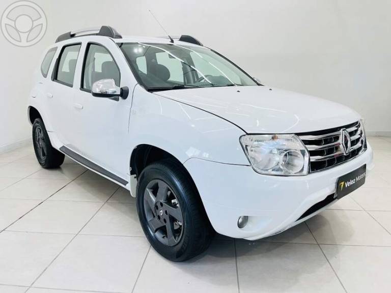 RENAULT - DUSTER 1.6 DYNAMIQUE 4X2 16V FLEX 4P MANUAL - 2012/2013 - BRANCA - R$ 49.900,00