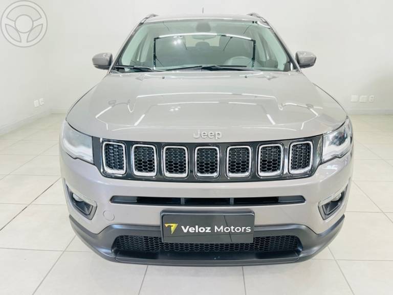 JEEP - COMPASS 2.0 16V FLEX SPORT AUTOMÁTICO - 2020/2021 - CINZA - R$ 99.900,00