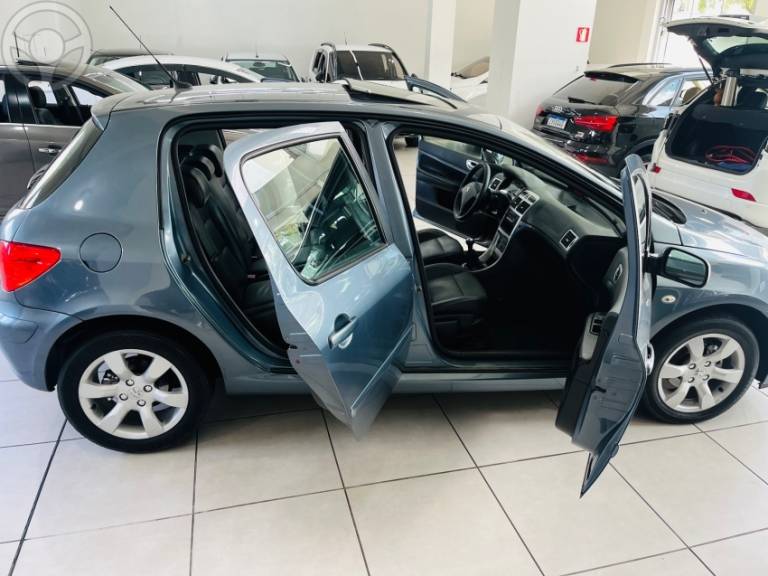 PEUGEOT - 307 1.6 PRESENCE PACK 16V FLEX 4P MANUAL - 2009/2010 - CINZA - R$ 29.990,00