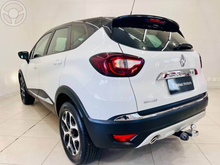 RENAULT - CAPTUR 2.0 16V FLEX INTENSE AUTOMÁTICO - 2019/2019 - BRANCA - R$ 79.900,00