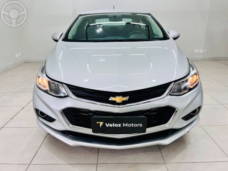 CHEVROLET - CRUZE 1.4 TURBO LT 16V FLEX 4P AUTOMÁTICO - 2018/2018 - PRATA - R$ 86.990,00