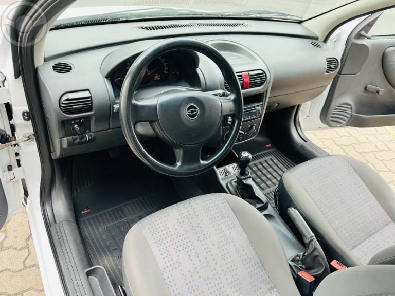 CHEVROLET - MONTANA 1.4 MPFI CONQUEST CS 8V FLEX 2P MANUAL - 2007/2008 - BRANCA - R$ 33.500,00