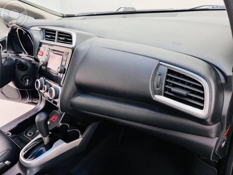 HONDA - FIT 1.5 EXL 16V FLEX 4P AUTOMÁTICO - 2015/2015 - PRETA - R$ 69.990,00
