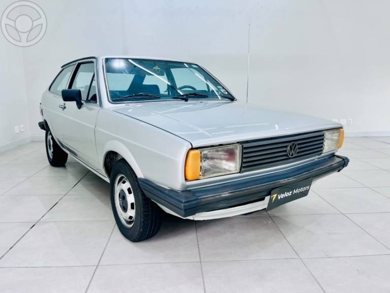 VOLKSWAGEN - GOL 1.6 LS 8V 2P MANUAL - 1986/1986 - PRATA - R$ 65.000,00