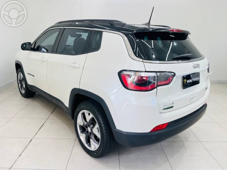 JEEP - COMPASS 2.0 16V DIESEL LONGITUDE 4X4 AUTOMÁTICO - 2018/2019 - BRANCA - R$ 124.990,00