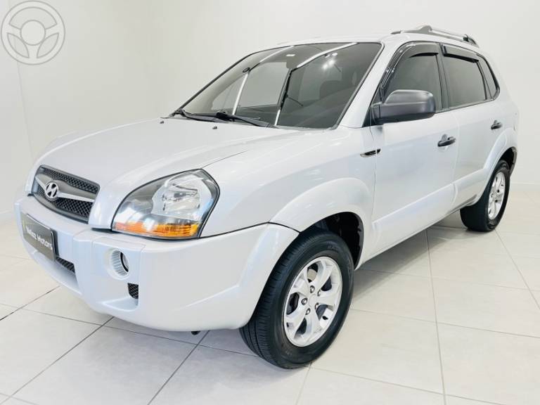 HYUNDAI - TUCSON 2.0 MPFI GL 16V 142CV 2WD 4P AUTOMÁTICO - 2009/2010 - PRATA - R$ 47.900,00