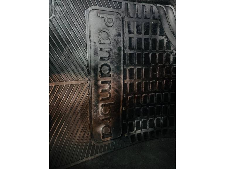 VOLKSWAGEN - FOX 1.0 MI TREND 8V FLEX 4P MANUAL - 2013/2013 - BRANCA - R$ 38.500,00