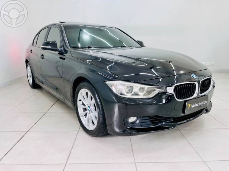 BMW - 328I 2.0 SPORT GP 16V ACTIVEFLEX 4P AUTOMÁTICO - 2013/2013 - PRETA - R$ 112.900,00