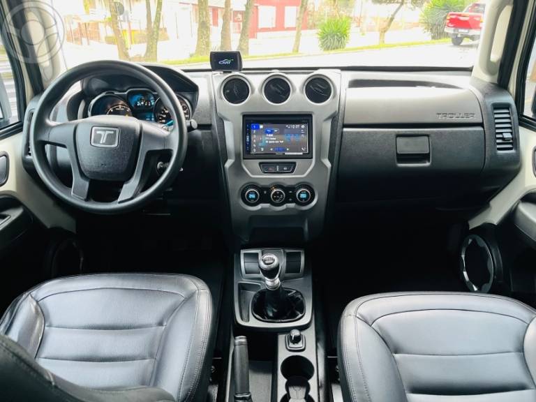 TROLLER - T4 3.2 XLT 4X4 20V TURBO INTERCOOLER DIESEL 2P MANUAL - 2016/2016 - BRANCA - R$ 169.990,00