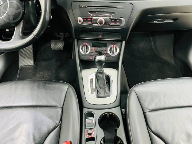 AUDI - Q3 2.0 TFSI QUATTRO 4P S TRONIC - 2014/2014 - PRETA - R$ 79.990,00