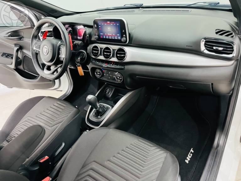 FIAT - CRONOS 1.8 HGT 16V FLEX 4P AUTOMÁTICO - 2020/2020 - BRANCA - R$ 77.990,00