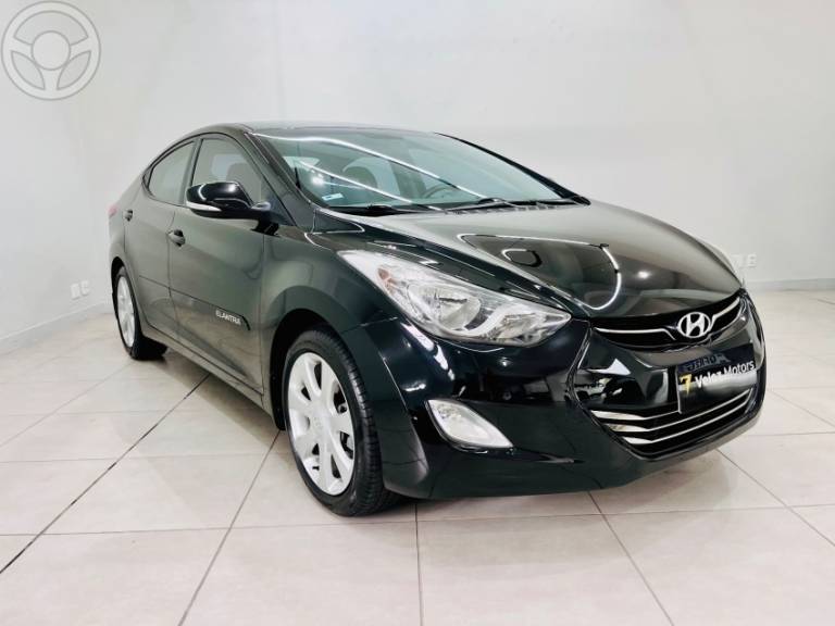 HYUNDAI - ELANTRA 2.0 GLS 16V FLEX 4P AUTOMÁTICO - 2012/2013 - PRETA - R$ 65.900,00