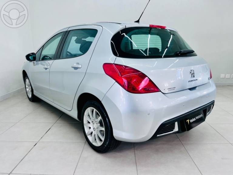 PEUGEOT - 308 1.6 ALLURE 16V FLEX 4P MANUAL - 2012/2013 - PRATA - R$ 36.990,00