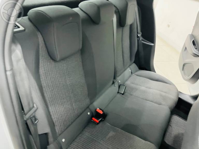 PEUGEOT - 208 1.6 ACTIVE PACK 16V FLEX 4P AUTOMÁTICO - 2021/2021 - BRANCA - R$ 72.500,00
