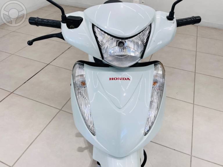 HONDA - BIZ 125 EX - 2015/2015 - BRANCA - R$ 12.990,00