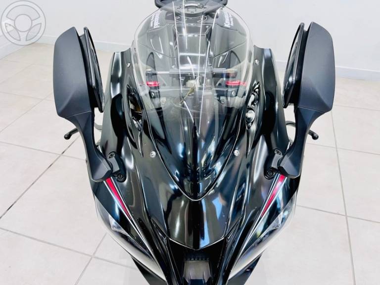KAWASAKI - NINJA ZX-10R SE ABS - 2016/2017 - PRETA - R$ 71.900,00