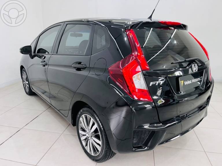 HONDA - FIT 1.5 EXL 16V FLEX 4P AUTOMÁTICO - 2015/2015 - PRETA - R$ 69.990,00