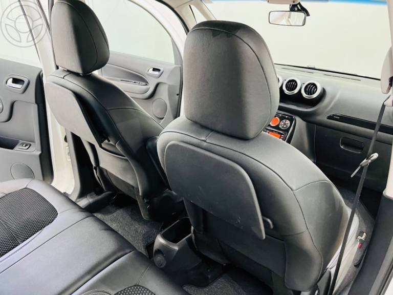 CITROËN - C3 PICASSO 1.6 EXCLUSIVE 4P FLEX AUTOMÁTICO - 2014/2015 - BRANCA - R$ 43.900,00