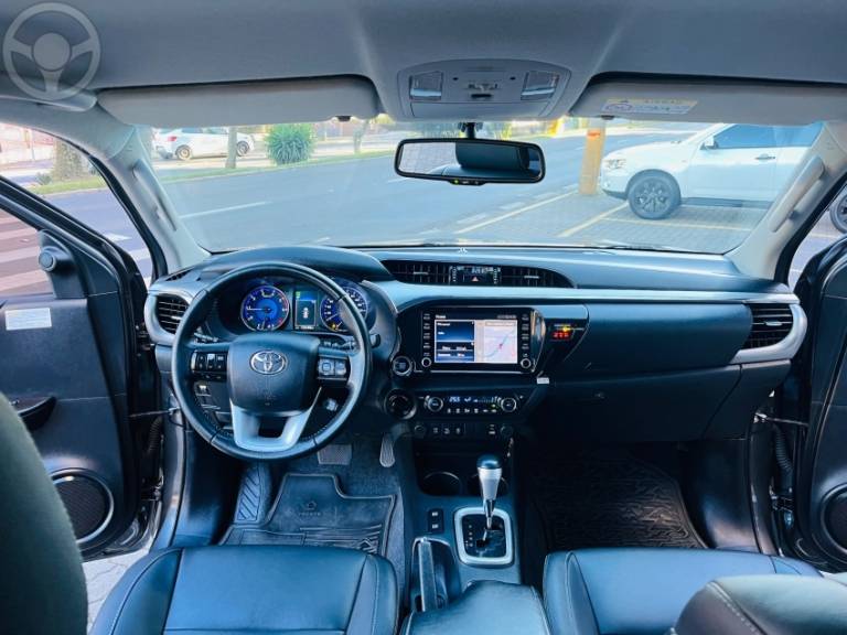 TOYOTA - HILUX 2.8 SRV 4X4 CD 16V DIESEL 4P AUTOMÁTICO - 2020/2020 - CINZA - R$ 205.000,00