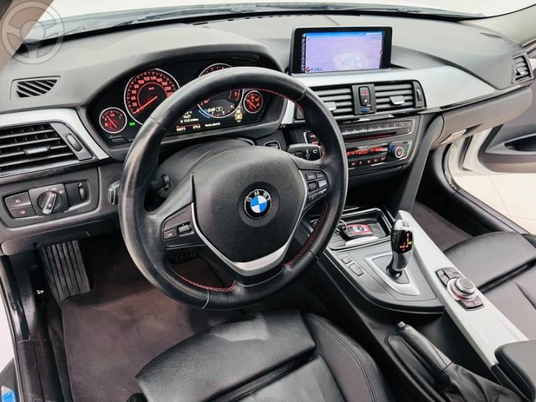 BMW - 320I 2.0 16V TURBO 4P AUTOMÁTICO - 2013/2014 - BRANCA - R$ 94.990,00
