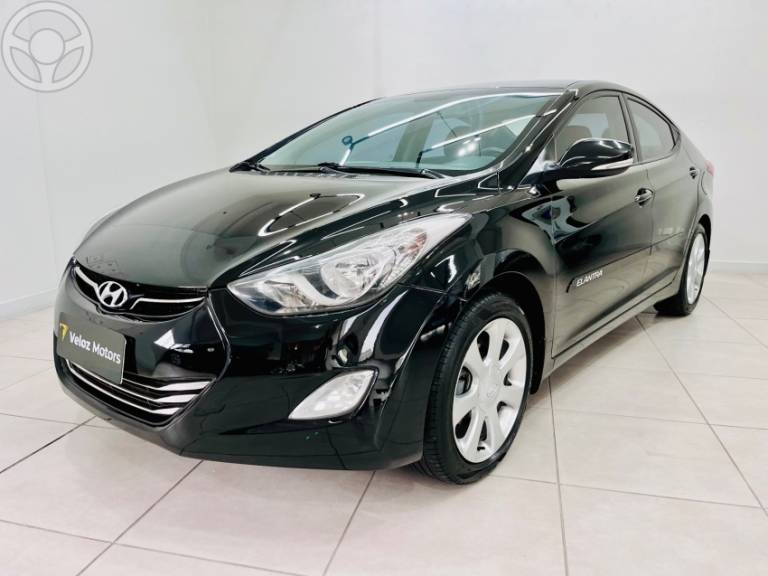 HYUNDAI - ELANTRA 2.0 GLS 16V FLEX 4P AUTOMÁTICO - 2012/2013 - PRETA - R$ 65.900,00