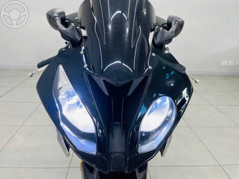 BMW - S 1000 RR - 2014/2015 - PRATA - R$ 69.990,00