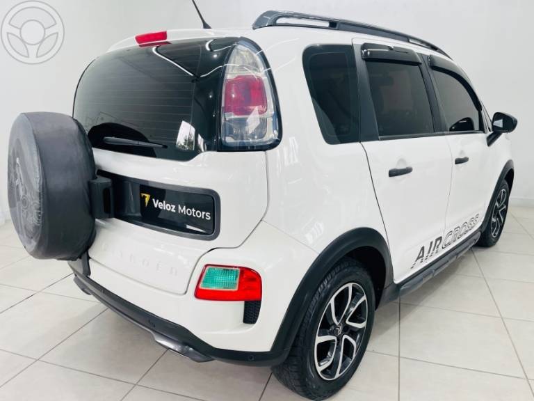 CITROËN - AIRCROSS 1.6 TENDANCE 16V FLEX 4P MANUAL - 2014/2015 - BRANCA - R$ 43.900,00