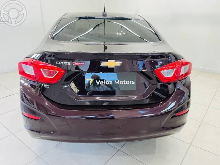 CHEVROLET - CRUZE 1.4 TURBO LT 16V FLEX 4P AUTOMÁTICO - 2017/2017 - VERMELHA - R$ 79.900,00