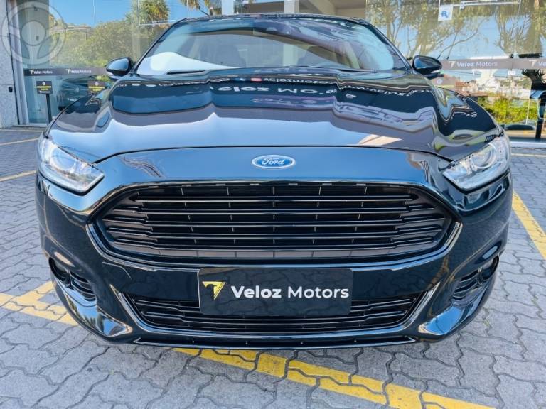 FORD - FUSION 2.0 TITANIUM FWD 16V 4P AUTOMÁTICO - 2014/2015 - PRETA - R$ 79.990,00