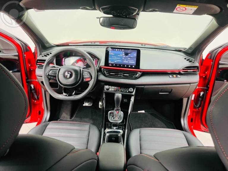 FIAT - FASTBACK 1.3 ABARTH 270 TURBO FLEX 4P AUTOMÁTICO - 2024/2024 - VERMELHA - R$ 144.990,00