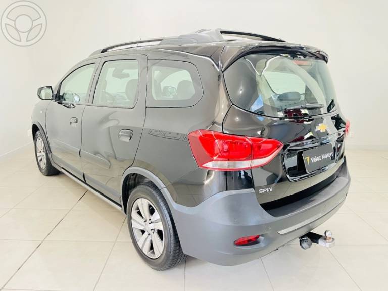 CHEVROLET - SPIN 1.8 8V ACTIV7 FLEX 5P AUTOMÁTICO - 2019/2020 - PRETA - R$ 84.900,00