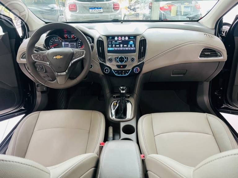 CHEVROLET - CRUZE 1.4 TURBO LTZ SPORT6 16V FLEX 4P AUTOMÁTICO - 2018/2018 - PRETA - R$ 93.500,00