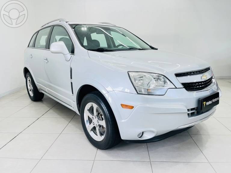 CHEVROLET - CAPTIVA 3.6 SFI AWD V6 24V 4P AUTOMÁTICO - 2011/2012 - PRATA - R$ 49.900,00