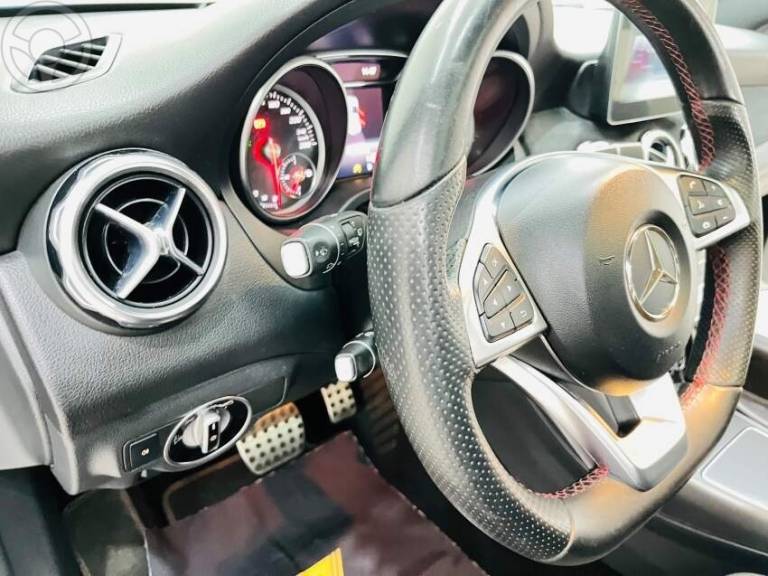 MERCEDES-BENZ - GLA 250 2.0 16V TURBO SPORT 4P AUTOMÁTICO - 2018/2018 - CINZA - R$ 157.900,00