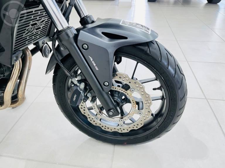 HONDA - CB 500 X - 2018/2018 - VERDE - R$ 37.900,00