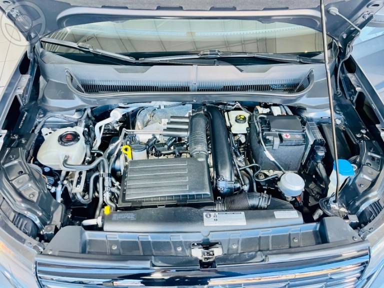 VOLKSWAGEN - T-CROSS 1.4 HIGHLINE TSI 16V FLEX 4P AUTOMÁTICO - 2019/2020 - CINZA - R$ 108.900,00