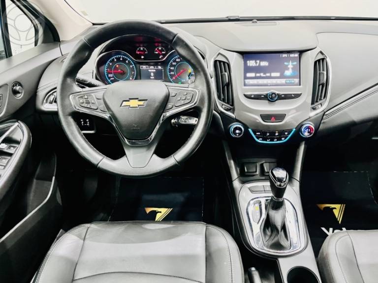 CHEVROLET - CRUZE 1.4 TURBO LT 16V FLEX 4P AUTOMÁTICO - 2018/2018 - PRATA - R$ 86.990,00