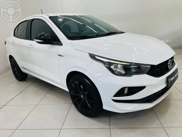 FIAT - CRONOS 1.8 HGT 16V FLEX 4P AUTOMÁTICO - 2020/2020 - BRANCA - R$ 77.990,00