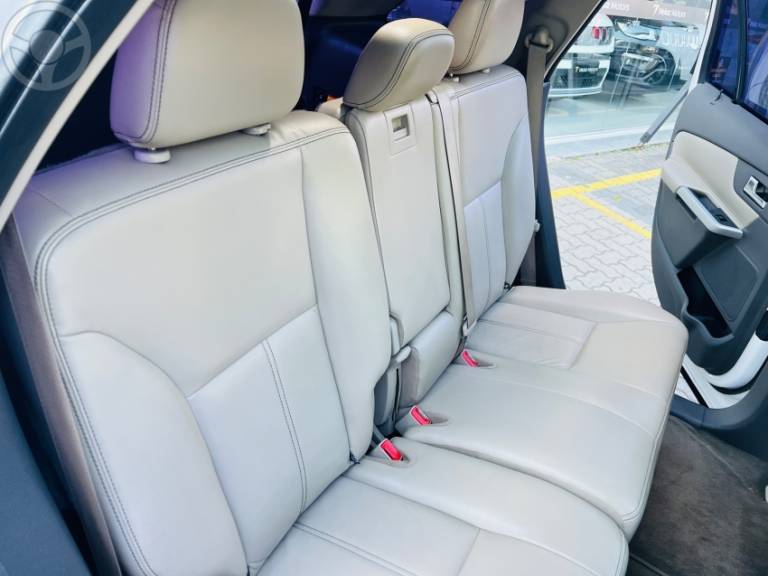FORD - EDGE 3.5 LIMITED AWD V6 24V 4P AUTOMÁTICO - 2013/2013 - BRANCA - R$ 69.900,00