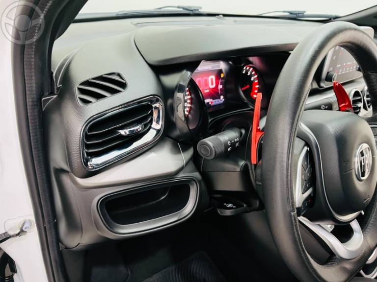 FIAT - CRONOS 1.8 HGT 16V FLEX 4P AUTOMÁTICO - 2020/2020 - BRANCA - R$ 77.990,00