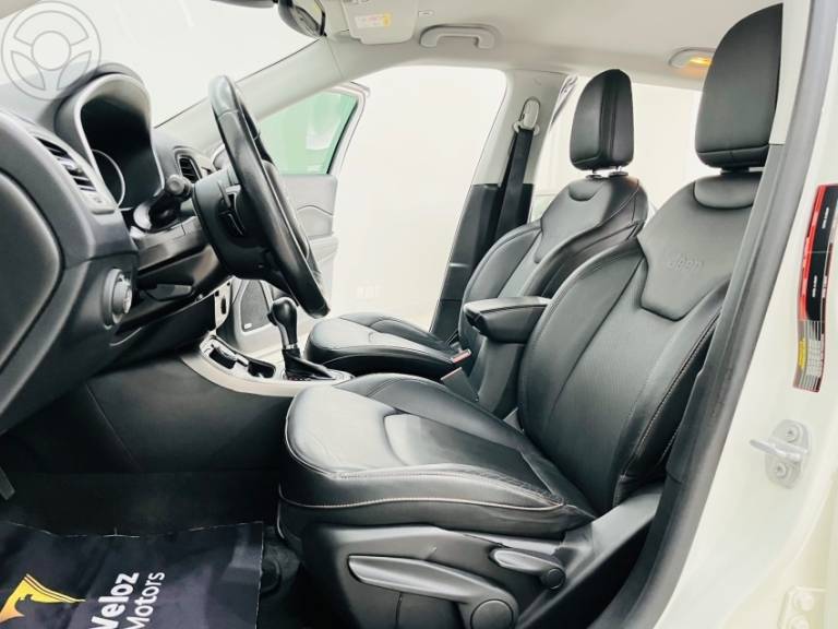 JEEP - COMPASS 2.0 16V DIESEL LONGITUDE 4X4 AUTOMÁTICO - 2019/2019 - BRANCA - R$ 109.900,00