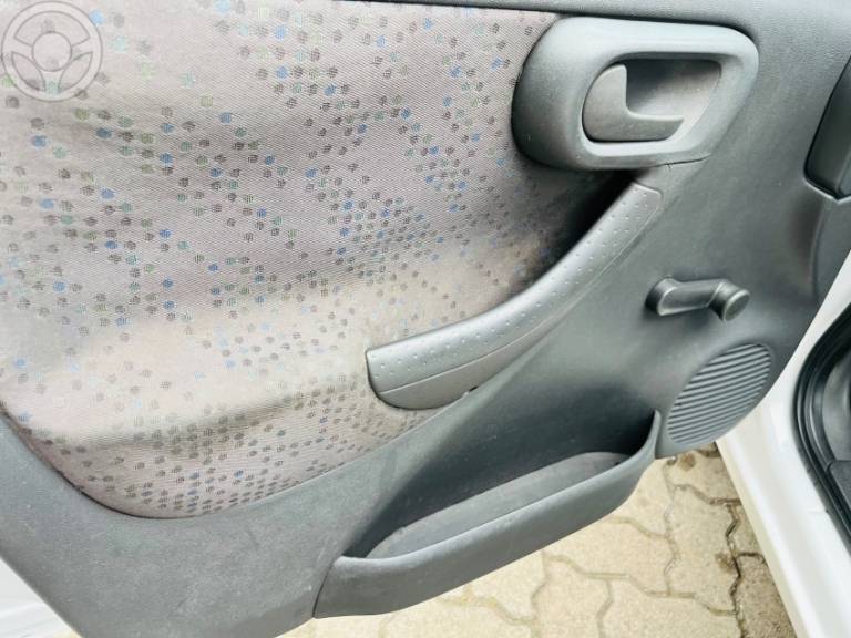 CHEVROLET - MONTANA 1.4 MPFI CONQUEST CS 8V FLEX 2P MANUAL - 2007/2008 - BRANCA - R$ 33.500,00