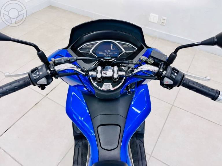 HONDA - PCX 150 SPORT - 2022/2022 - AZUL - R$ 19.500,00