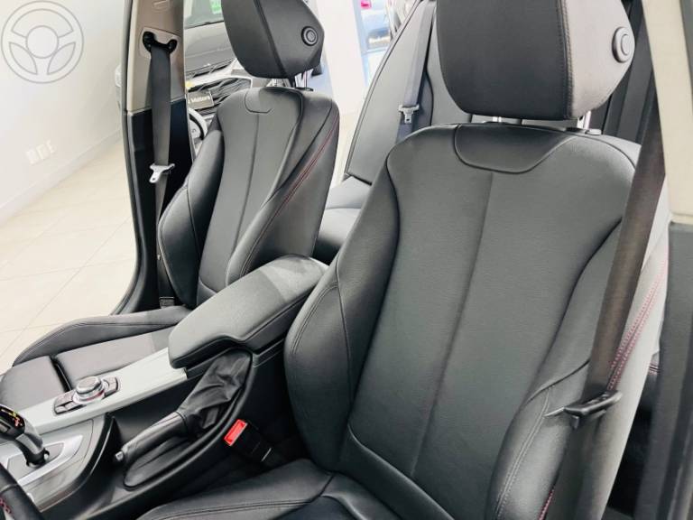 BMW - 320I 2.0 16V TURBO 4P AUTOMÁTICO - 2013/2014 - BRANCA - R$ 94.990,00