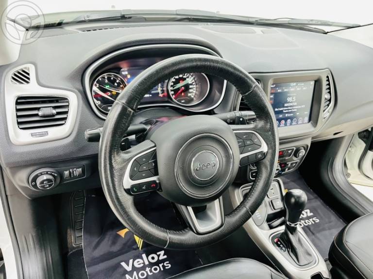 JEEP - COMPASS 2.0 16V DIESEL LONGITUDE 4X4 AUTOMÁTICO - 2019/2019 - BRANCA - R$ 114.900,00