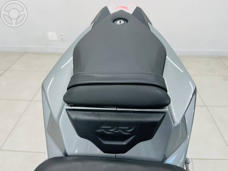 BMW - S 1000 RR - 2014/2015 - PRATA - R$ 69.990,00