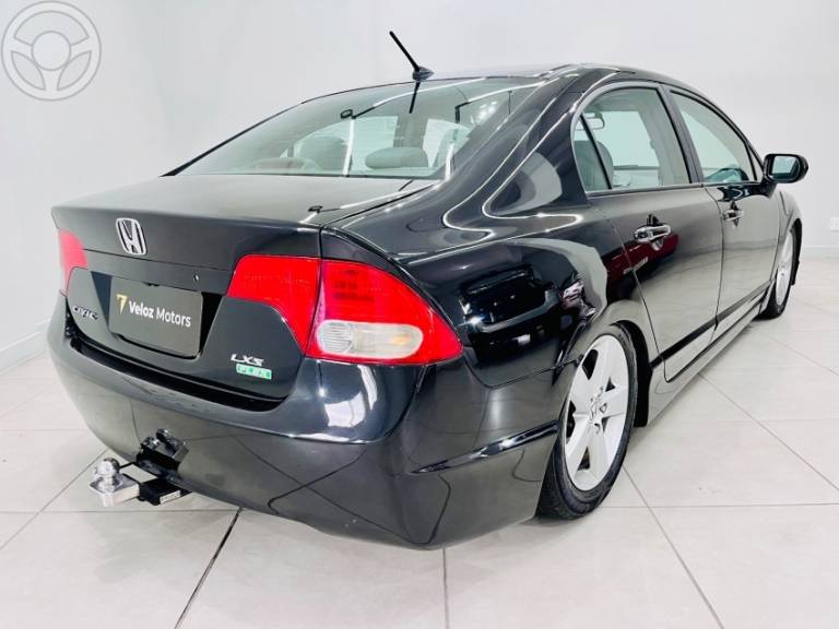 HONDA - CIVIC 1.8 LXS 16V FLEX 4P MANUAL - 2009/2009 - PRETA - R$ 48.900,00