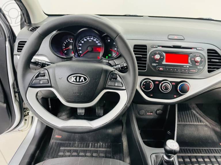KIA MOTORS - PICANTO 1.0 EX4 12V FLEX 4P MANUAL - 2012/2012 - PRATA - R$ 37.990,00